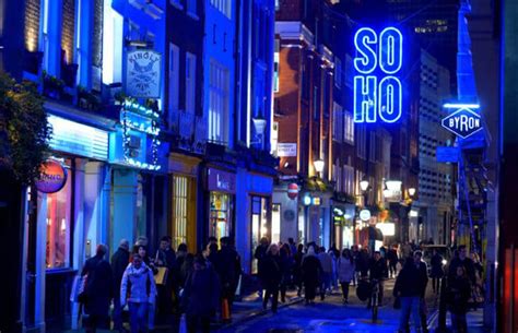 15 CITIES FOR THE BEST NIGHTLIFE IN THE UK